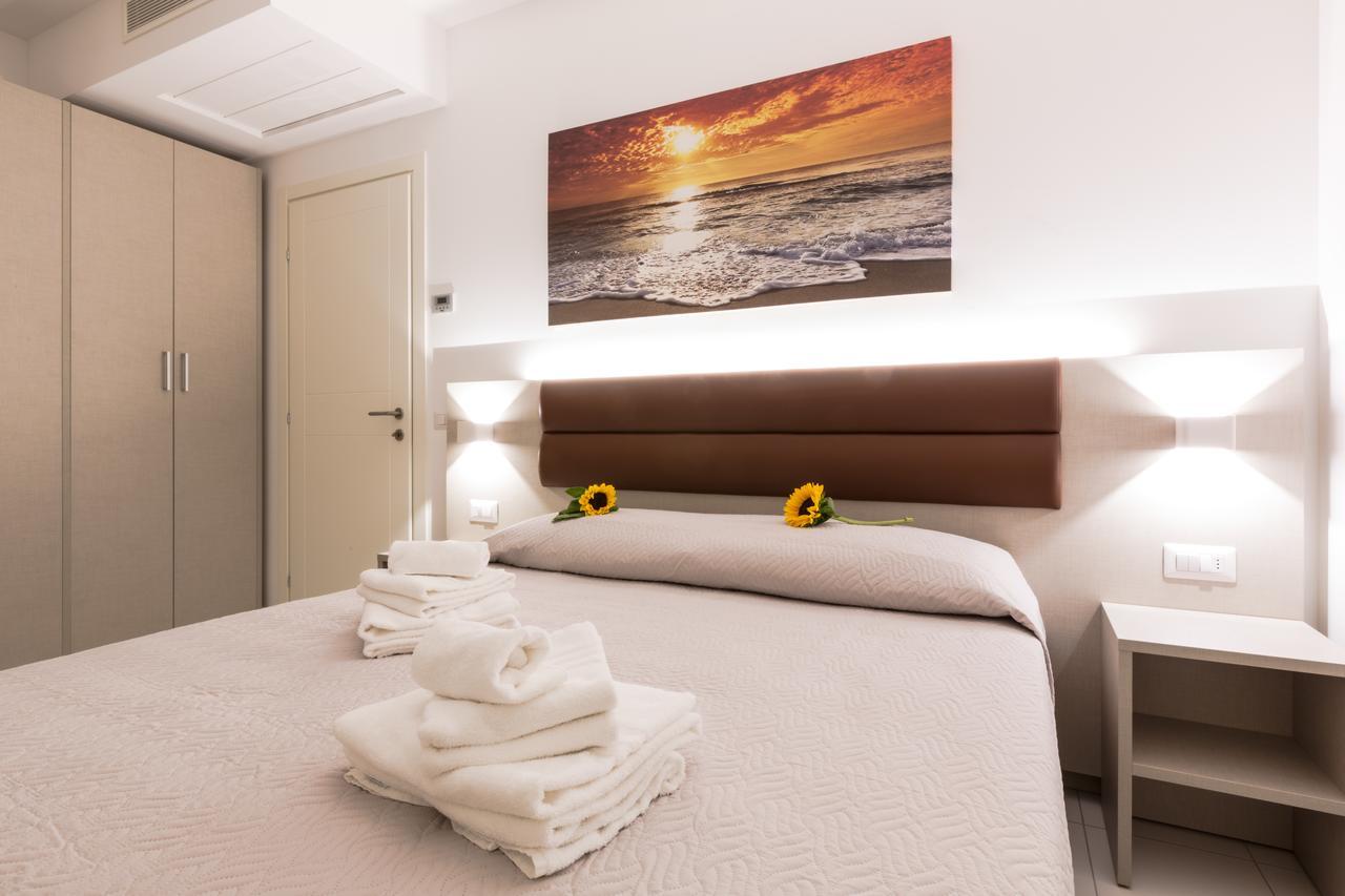 Residence Perla Verde リッチョーネ エクステリア 写真