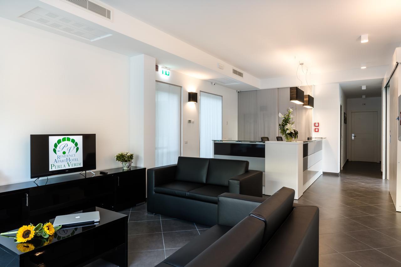 Residence Perla Verde リッチョーネ エクステリア 写真