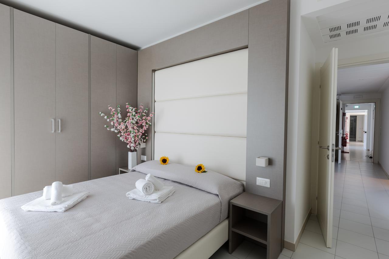 Residence Perla Verde リッチョーネ エクステリア 写真