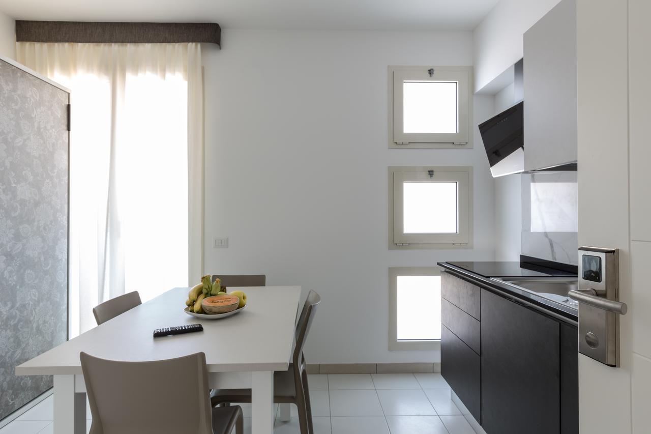 Residence Perla Verde リッチョーネ エクステリア 写真