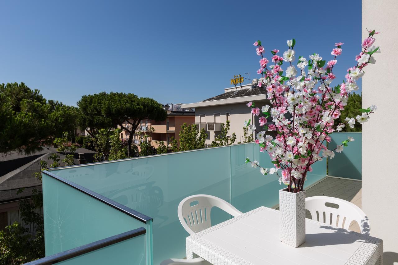 Residence Perla Verde リッチョーネ エクステリア 写真