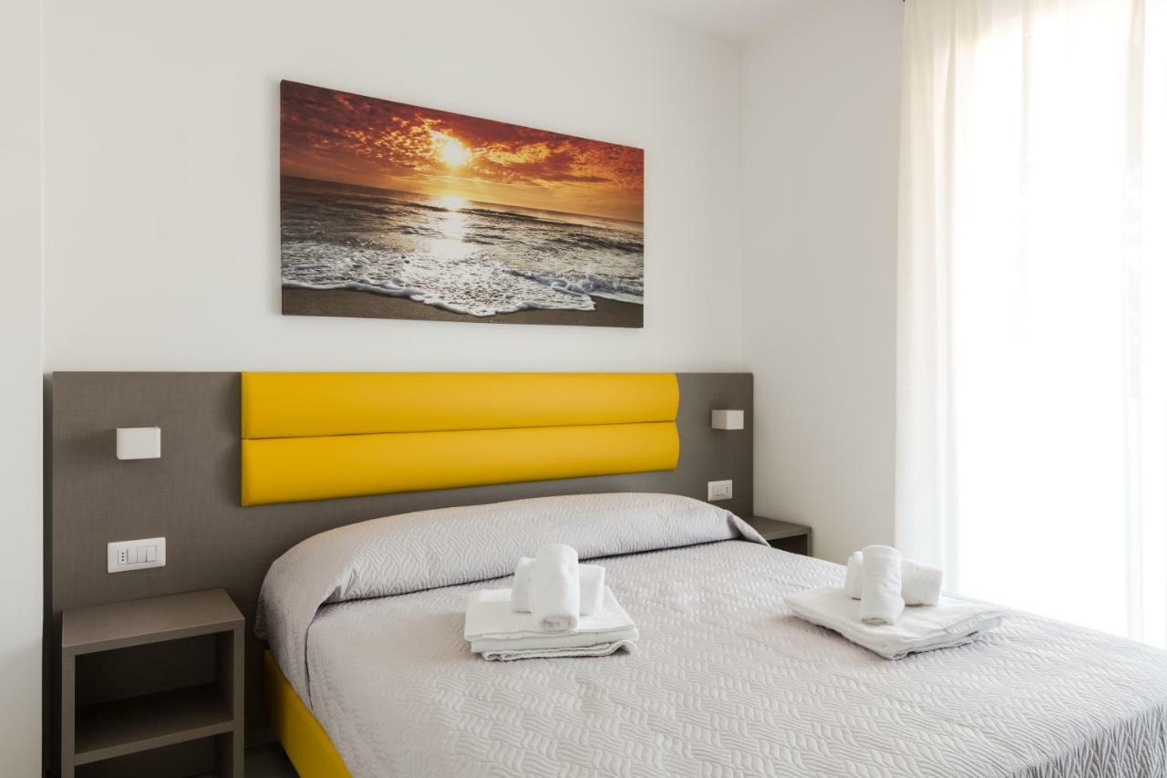 Residence Perla Verde リッチョーネ エクステリア 写真